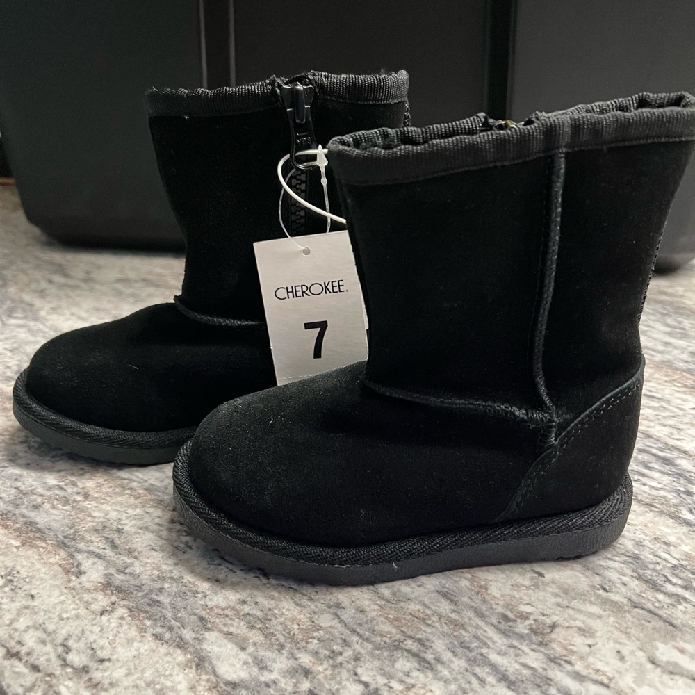 Cherokee Black Faux Fur Lined Toddler Boots Size 7 NWT
